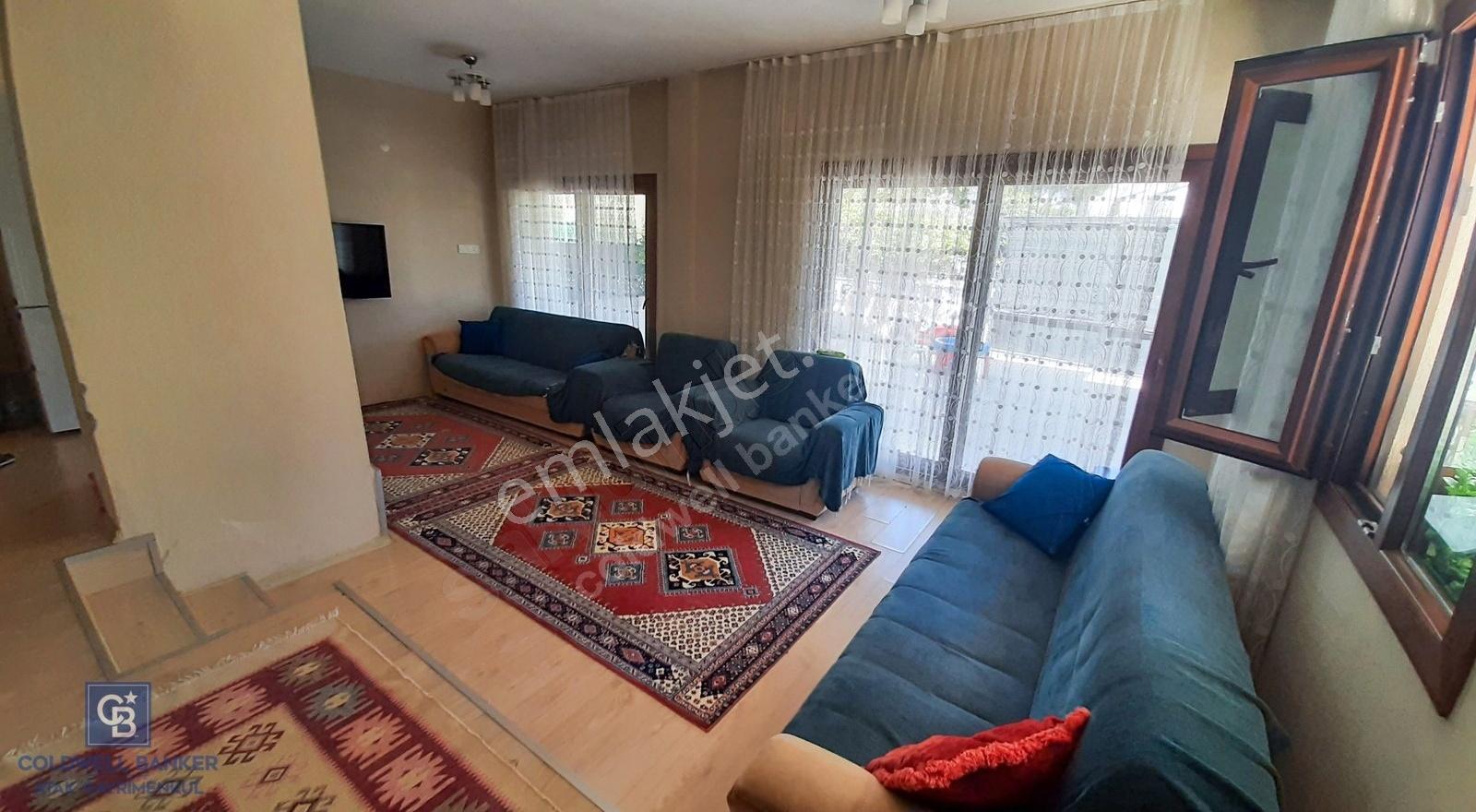 Fiyat Düştü ... Çeşmealtında Satılık 5+1 Villa - Görsel 17