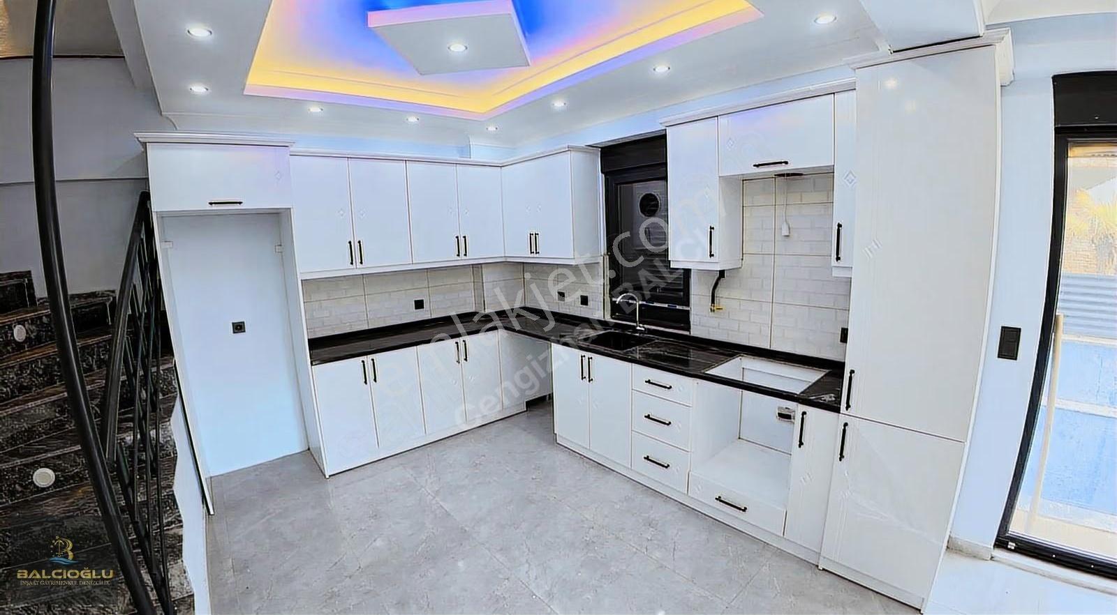 Balcıoğlundan Yalıda Denize İkinci Sıra Havuzlu Lüx 4+1 Villa - Görsel 9