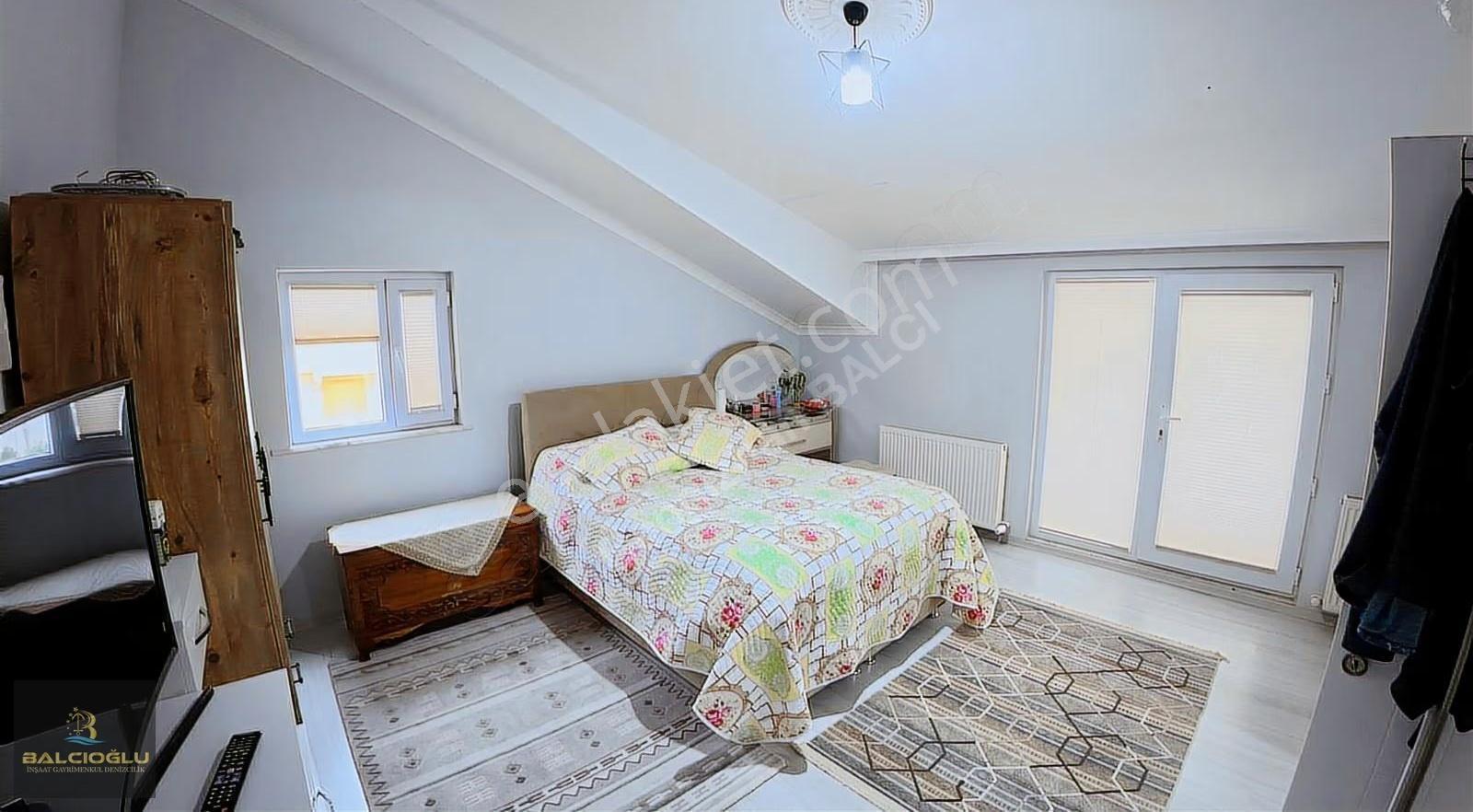 Balcıoğlundan Merkez Plajda Uygun Fiyatlı 3+1 Lüx Triplex Villa - Görsel 6