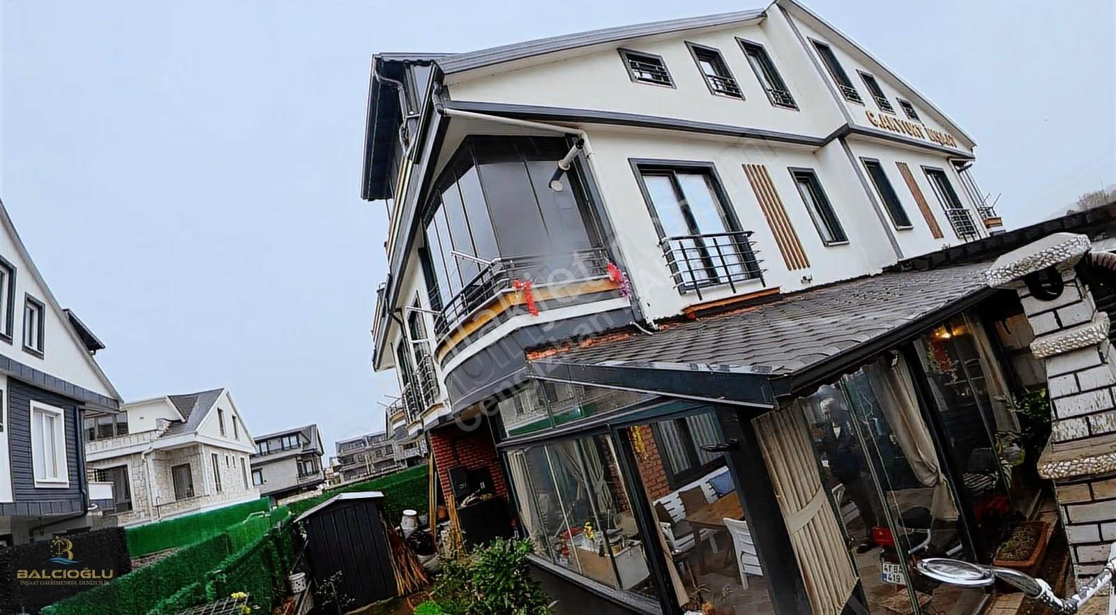 Balcıoğlundan Alanderede 150 M2 3+1 Eşyalı Kış Bahçeli Lüx Villa - Görsel 24