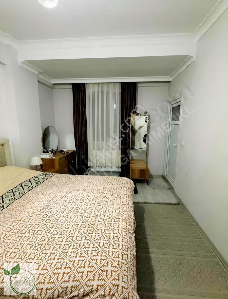 Halkalı Merkezde 3+1 Çift Balkonlu Geniş Satılık Daire - Görsel 8