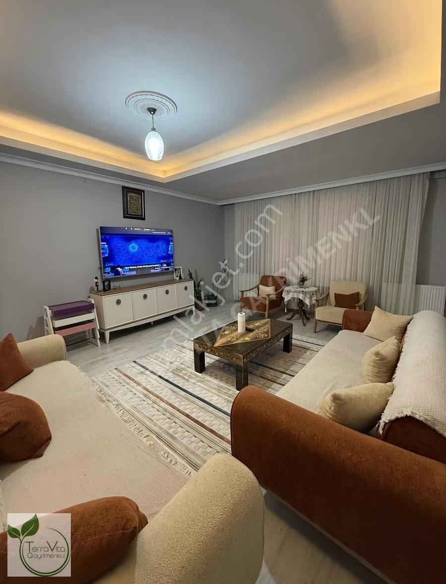 Halkalı Merkezde 3+1 Çift Balkonlu Geniş Satılık Daire - Görsel 24