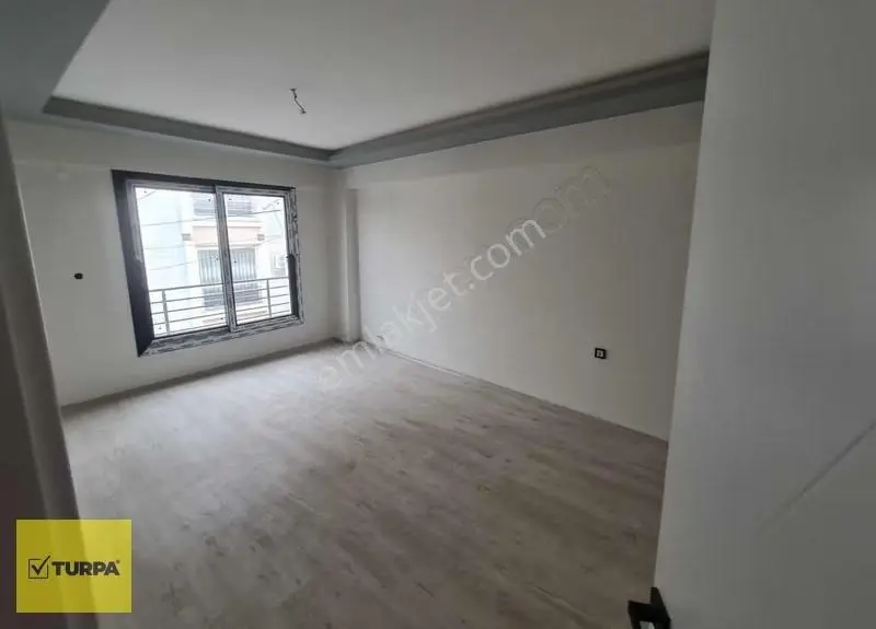 Turpa Balçova'dan Buca İnönü Mah.2+1 Satılık Daireler