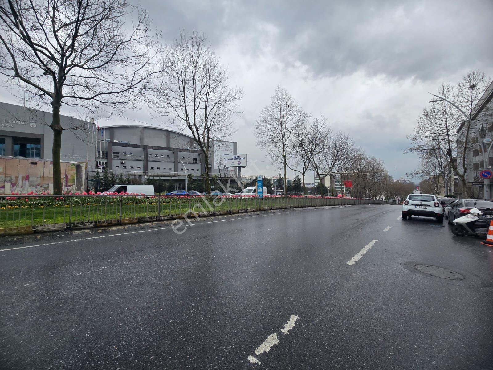Cebeci Mah 80 M2 Hükümet Konağı Karşısı Asansörlü Kiralık Ofis Katı İş Yeri - Görsel 2