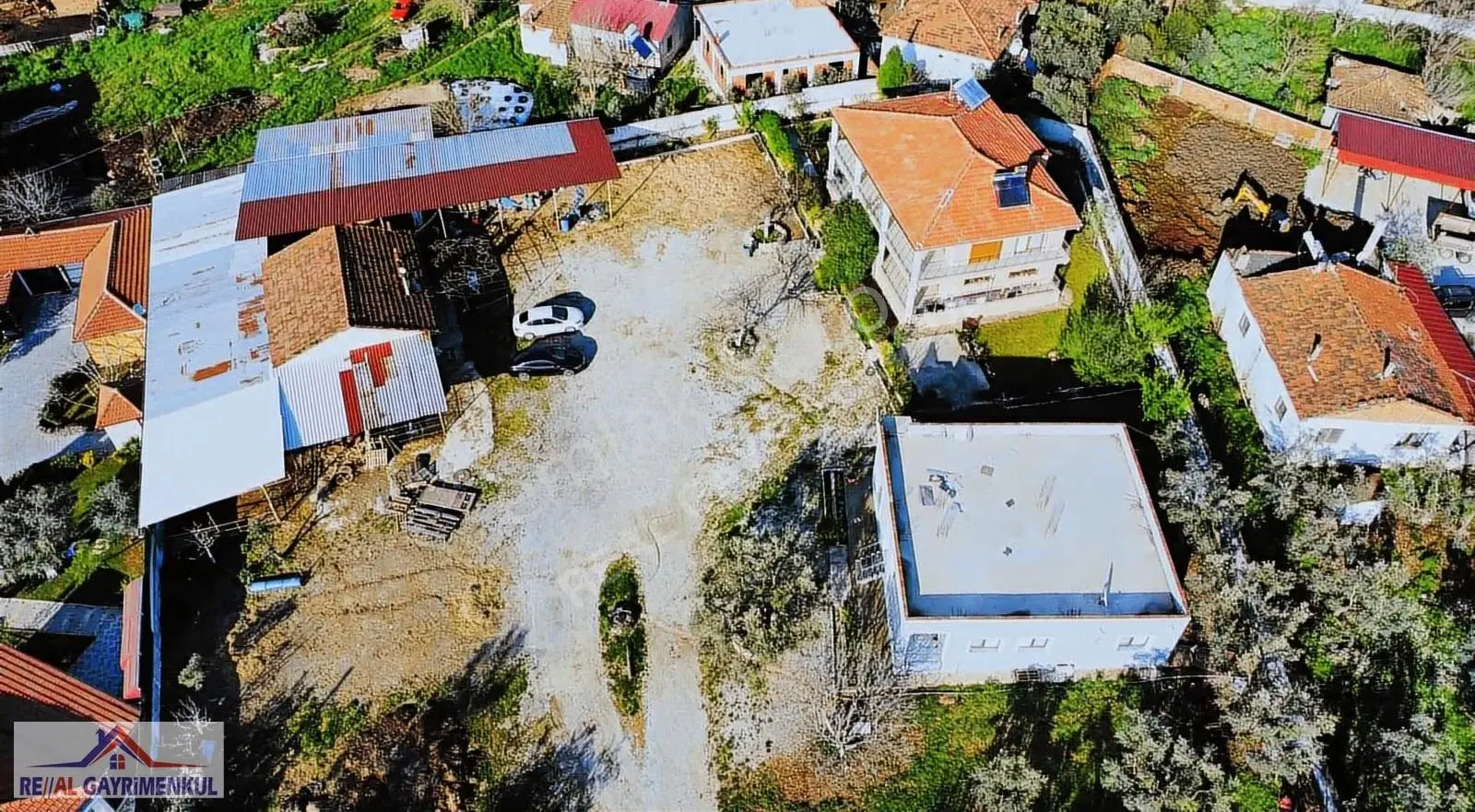 Real'den Menderes Çileme'de 4000 M2 Üzerine Kurulu Çiftlik - Görsel 3