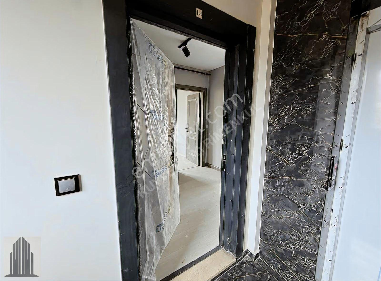Tramvaya 650 Mt / Yüksek Kredili / İskanlı / Lüks 1+1 - Görsel 23