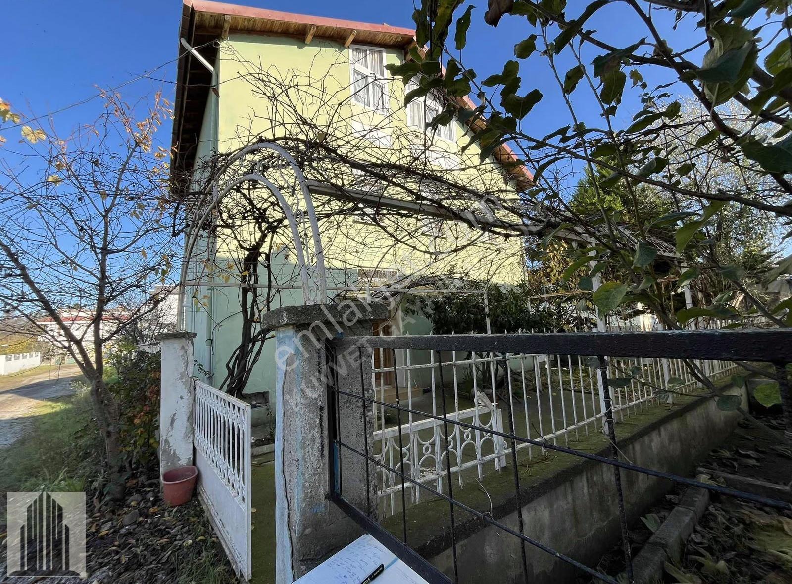 Kuvvet'ten Çatalçamda Denize Yürüme Mesafesinde Yazlık - Görsel 19