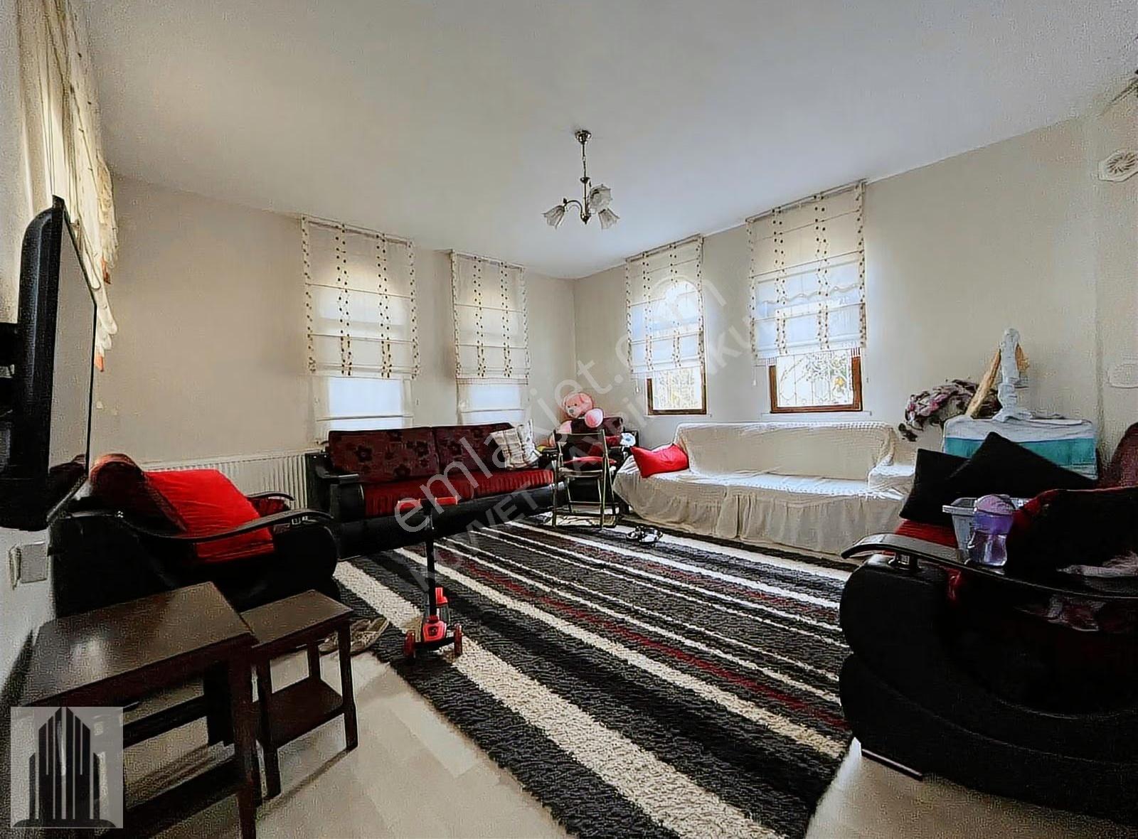 Kuvvet'ten Çatalçamda Denize Yürüme Mesafesinde Yazlık - Görsel 32