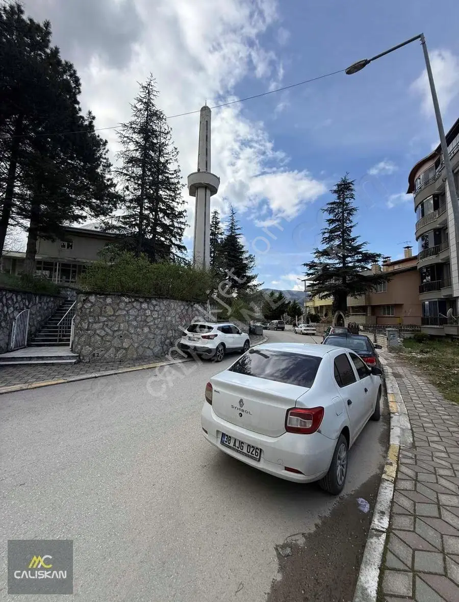 Kümbet Mah. En İyi Konumlu Satılık Arsa