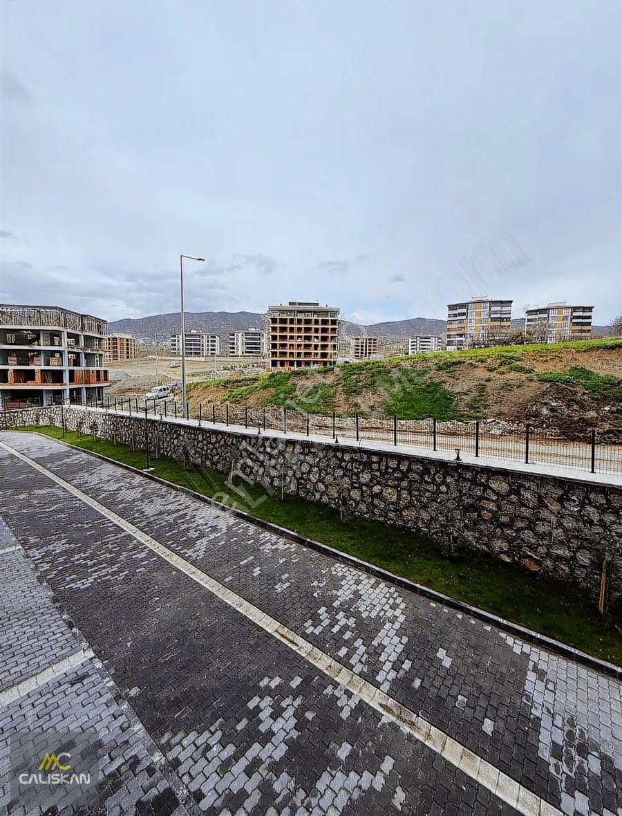 Güneşli'de Modern 2+1 Satılık Daire - Tepeşehir 1 Exclusive - Görsel 24
