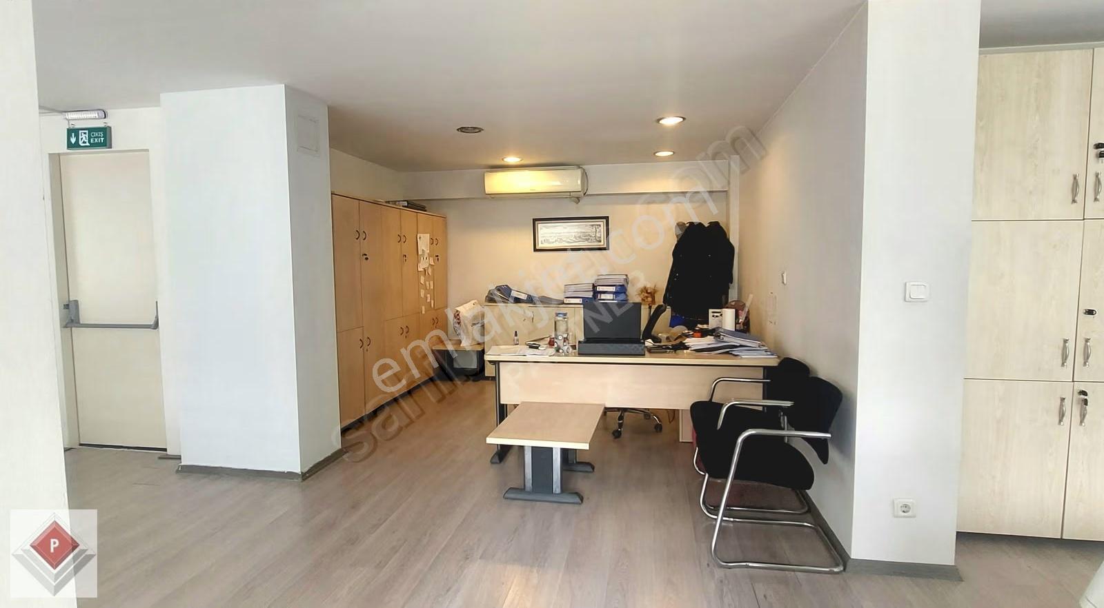 Gayrettepe Yıldız Postada 300 M², Bölmeli, Prestijli Kat Ofisi - Görsel 33