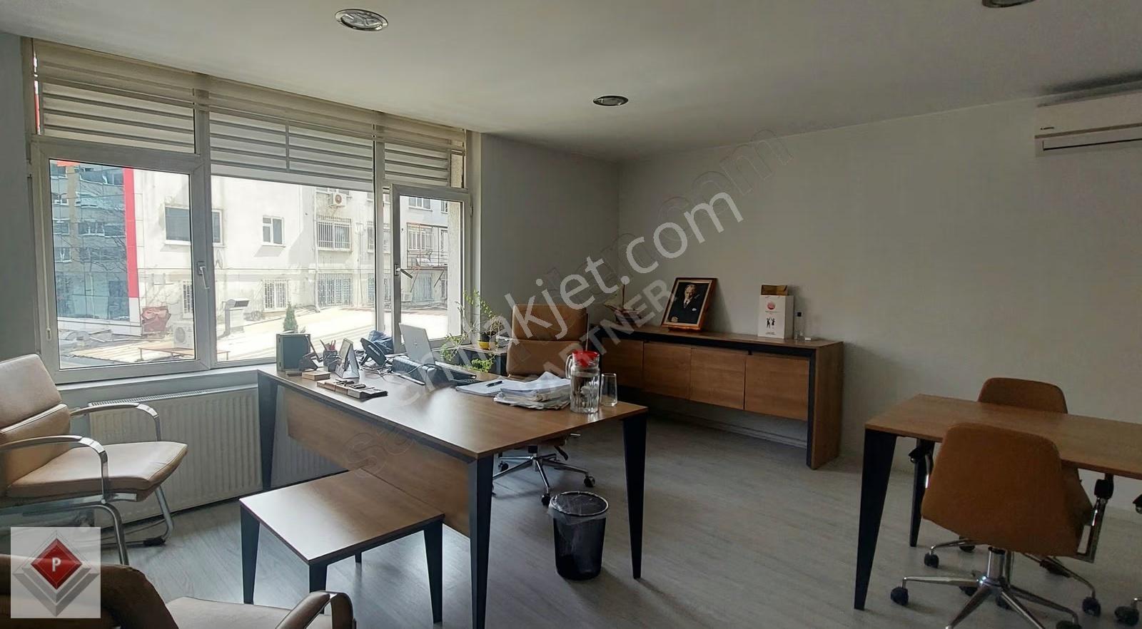 Gayrettepe Yıldız Postada 300 M², Bölmeli, Prestijli Kat Ofisi - Görsel 20