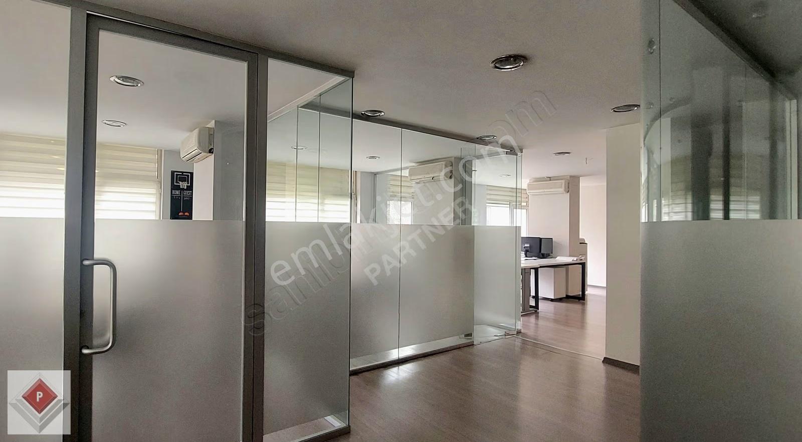 Gayrettepe Yıldız Postada 300 M², Bölmeli, Prestijli Kat Ofisi - Görsel 28