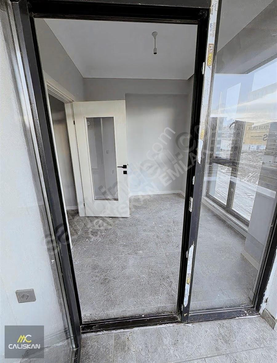 Güneşli'de Uygun Fiyatlı Sıfır 2+0 Kiralık Daire - Görsel 25