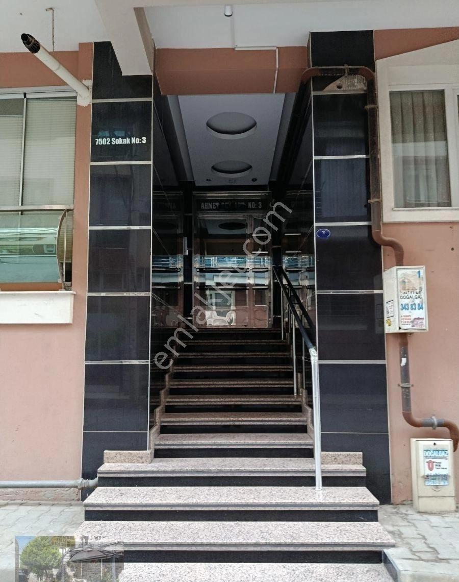 Örneköy Mahallesinde Köşe, Geniş 2+1 Cadde Yakını Satılık Daire - Görsel 2