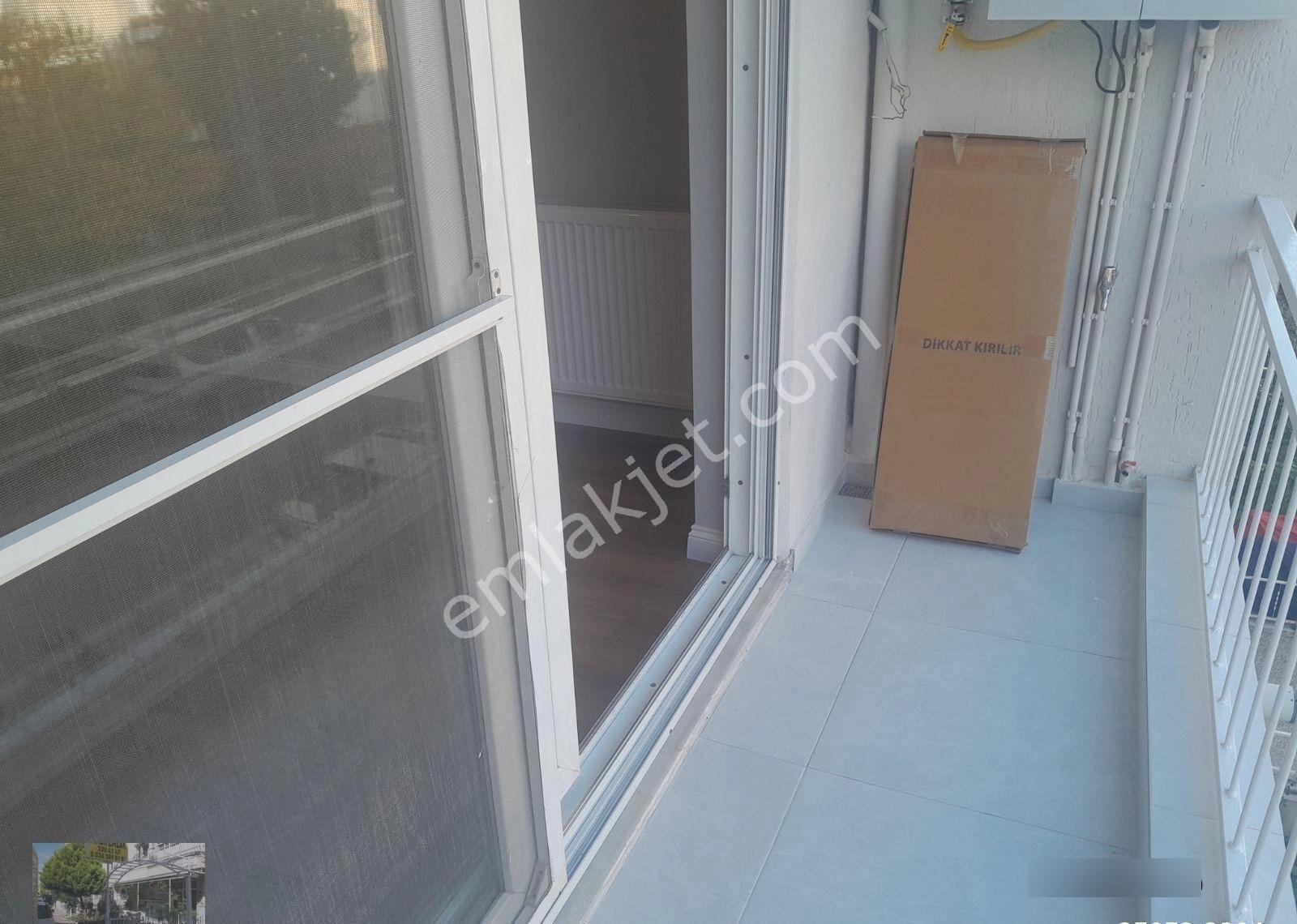 Bostanlı Merkezde Sahile Çok Yakın - Görsel 23