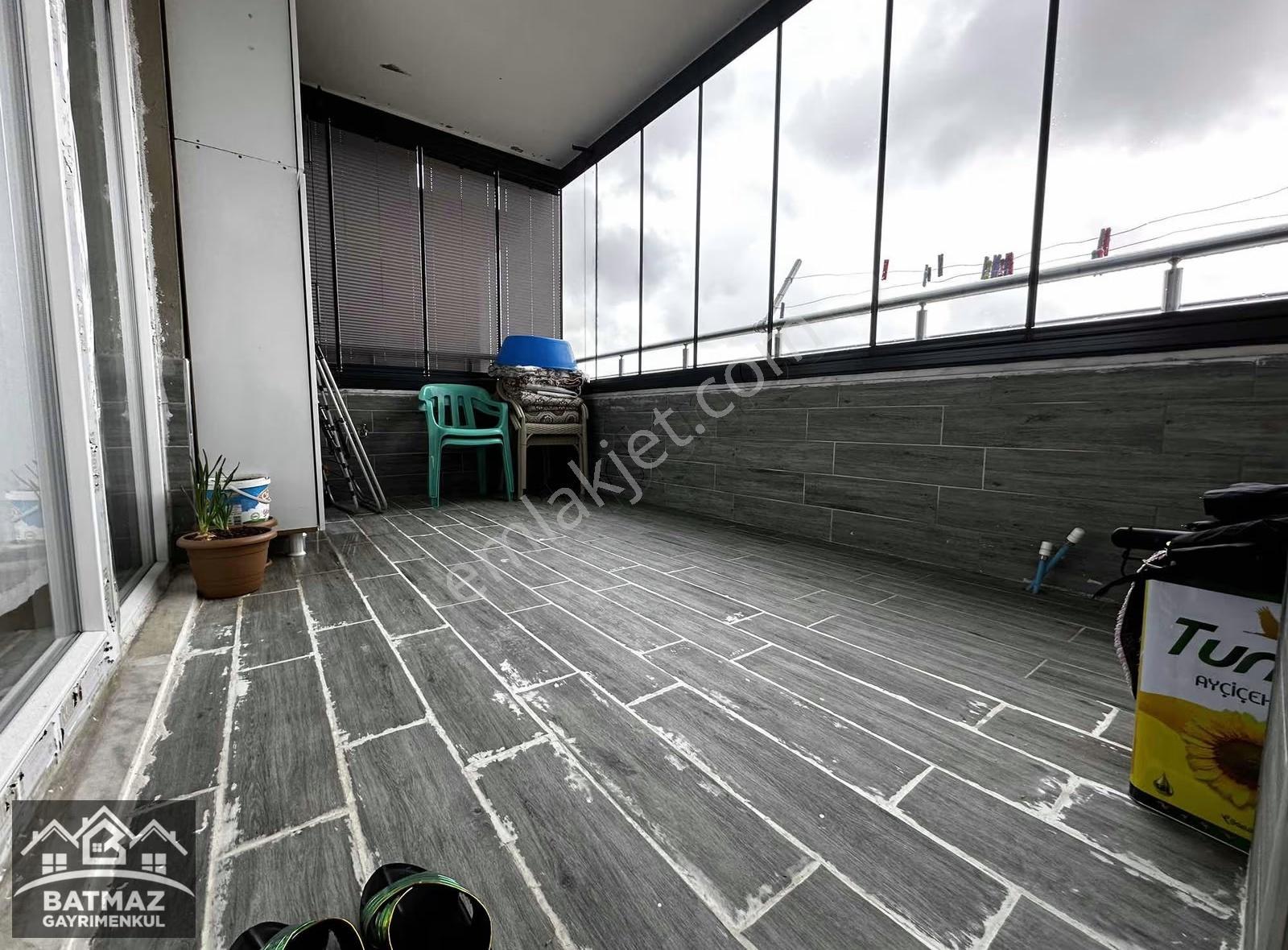 Batmaz'dan Beykent 1.etap'ta Masrafsız Geniş Oturumlu 2+1 Daire - Görsel 17