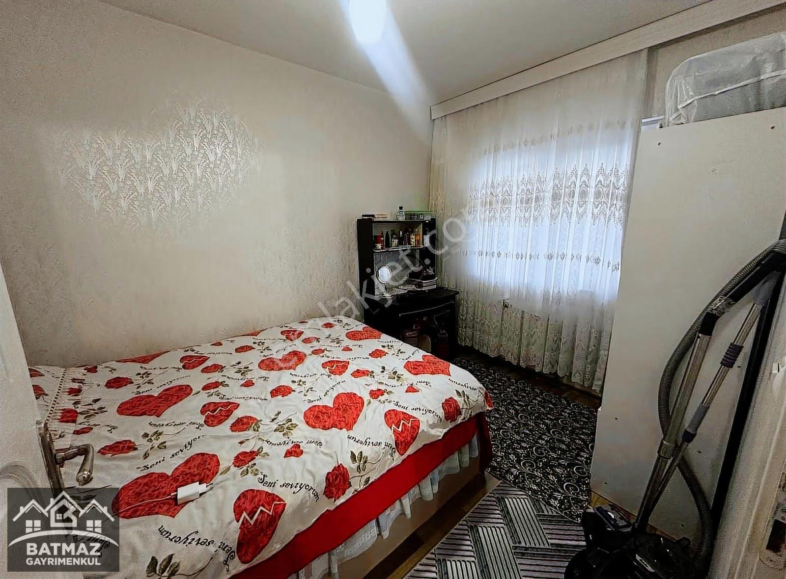 Batmaz'dan Beykent 3.etap'da 2+1 Satılık Bakımlı Daire - Görsel 17