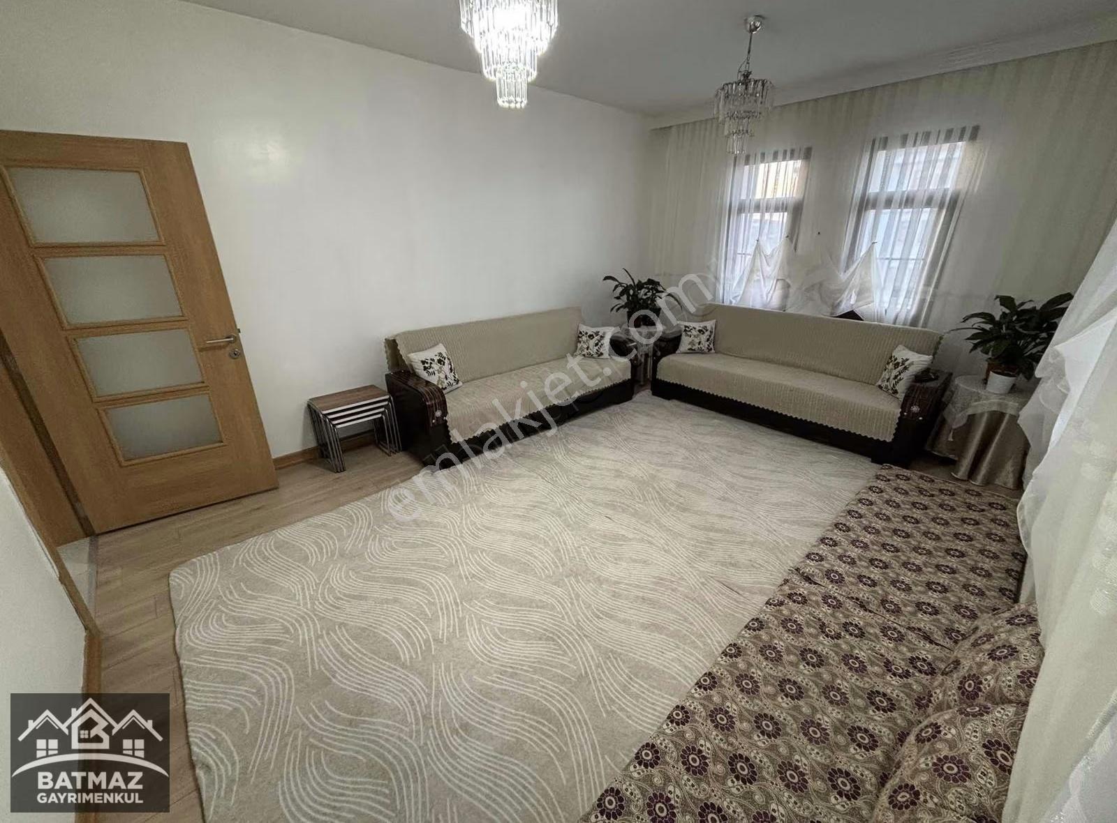 Batmaz Emlaktan Kuzeyşehirde Satılık 2+1 3. Kat Tapulu Daire