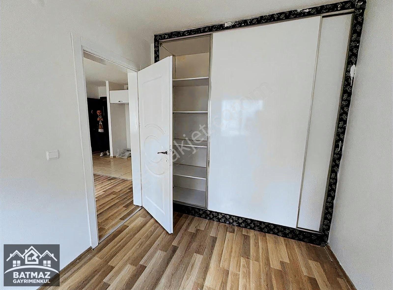 Batmaz'dan Beykent 3.etap'da 1+1 Satılık Daire - Görsel 11