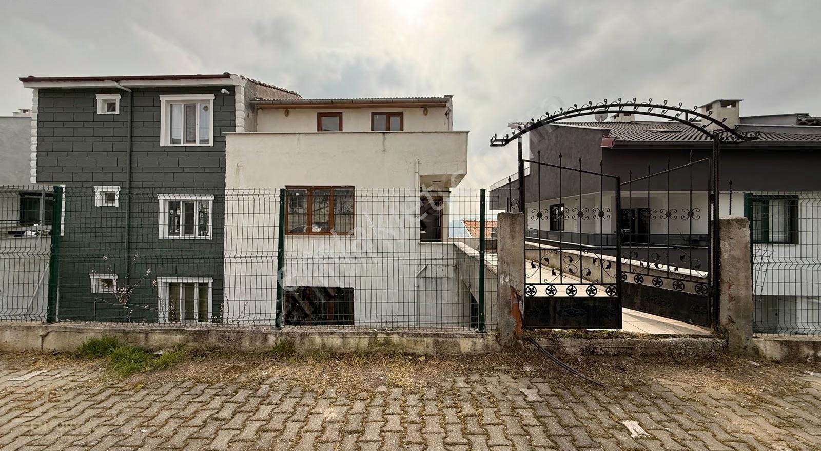 C21 Bal'dan Kuva-i Milliye Mah. Natamam 4 Katlı Satılık Villa - Görsel 4