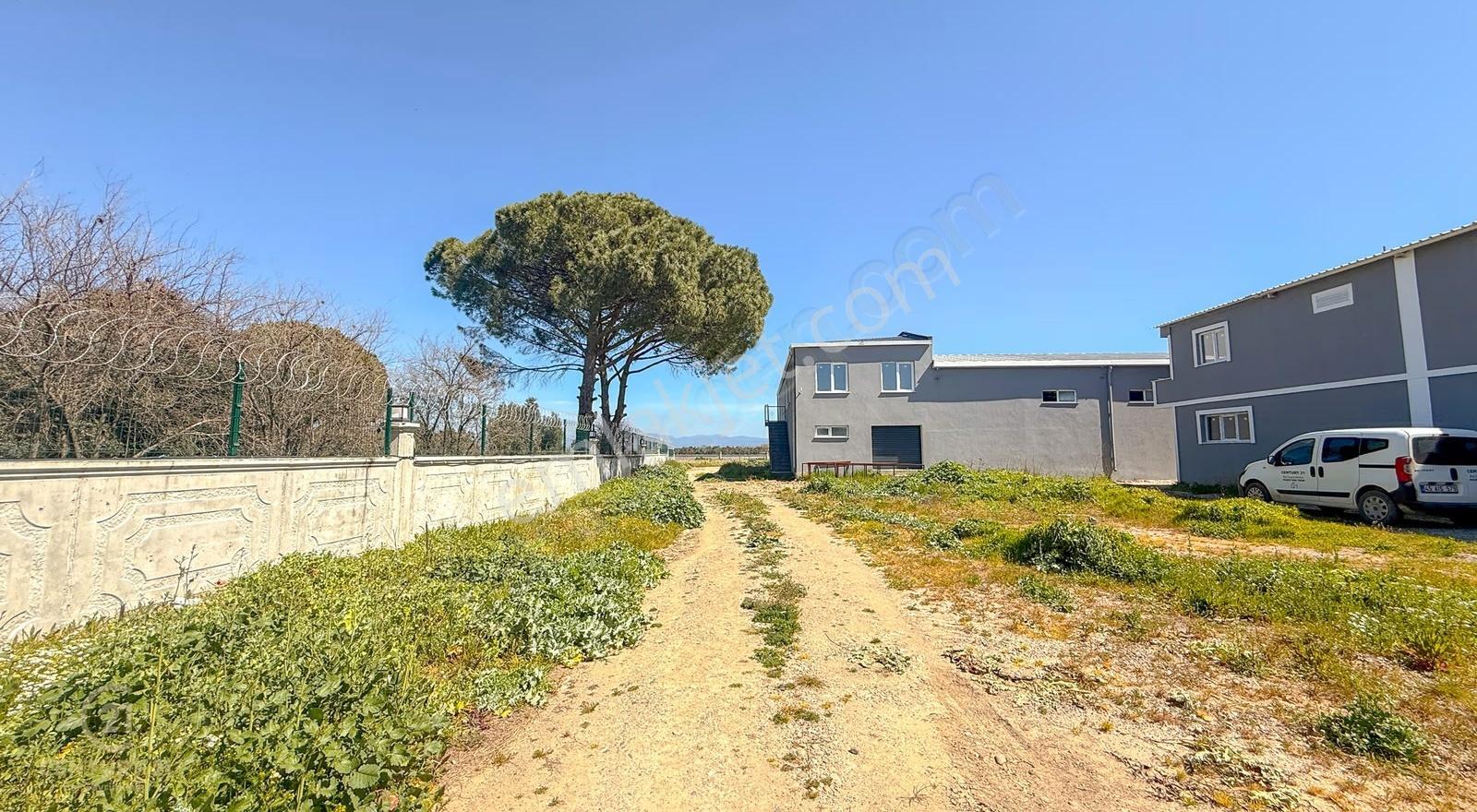 Burhaniye-edremit Yolunda, Toplam 7000 M² Alanlı Kiralık Depolar - Görsel 10