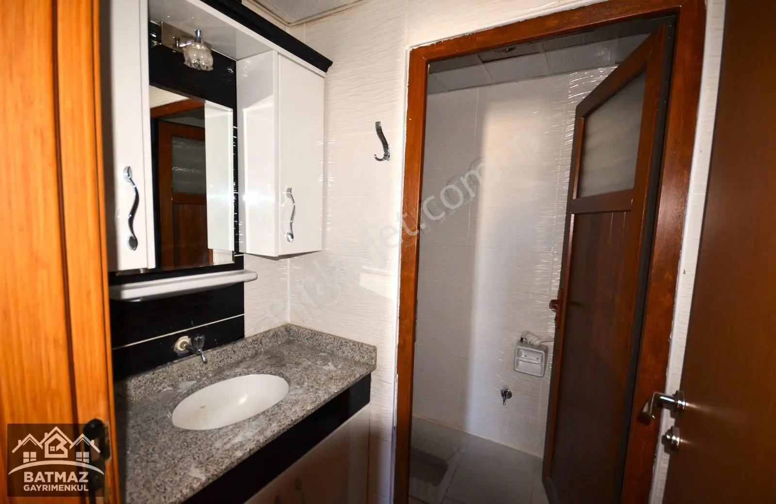 Seyrantepe Umut Konutları'nda Satılık 3+1 Daire (130m²) - Görsel 5