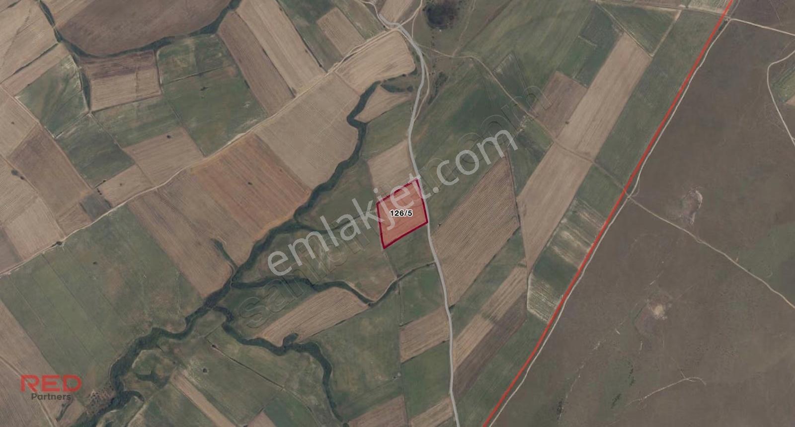 Tekirdağda Yatırımlık 240 M2 Gelişime Açık Bölgede Arsa