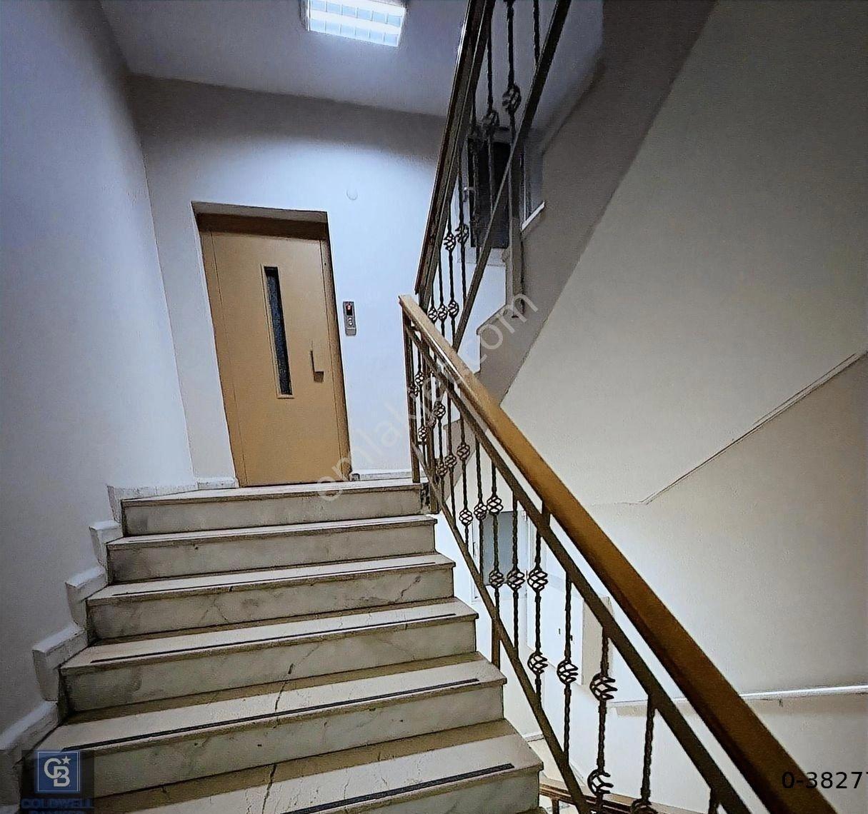 Bağcılar İnönü Mahallesinde 650 M2 Kiralık Ofis Katı - Görsel 32