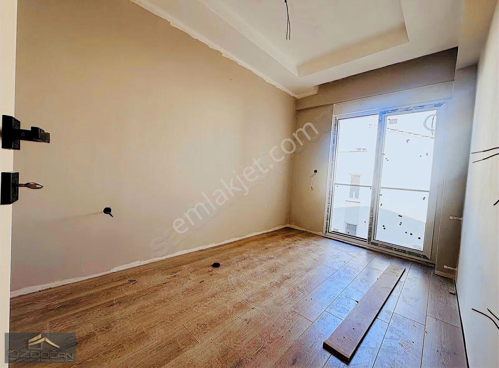 Gündoğdu Kent Meydanı Karşısı 6+1 220m2 Sıfır Asansörlü Dublex - Görsel 15