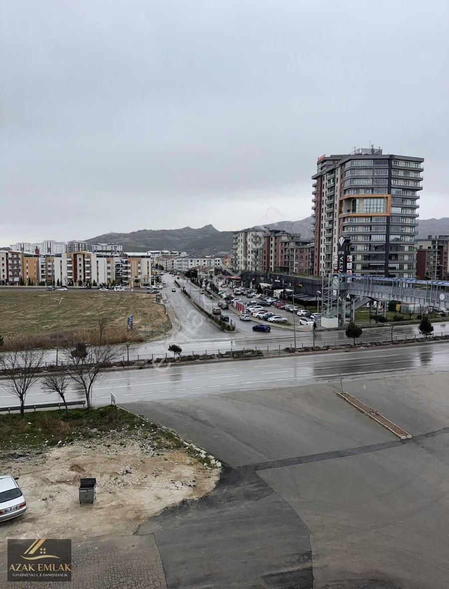 Otogara Hastaneye Yakın Lüks Sıfır 4+1 Kiralık Daire - Görsel 21