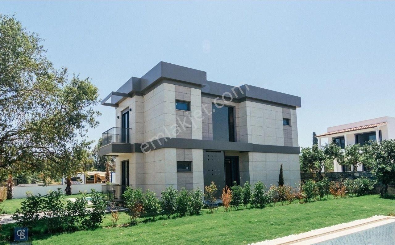Gölköyde Denize 100 M, Müstakil Havuzlu 650 M² Bahçeli Kiralık - Görsel 12