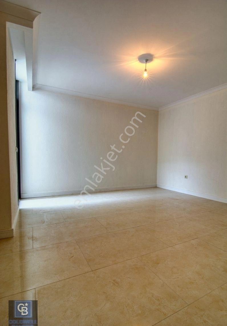 Gölköyde Denize 100 M, Müstakil Havuzlu 650 M² Bahçeli Kiralık - Görsel 19