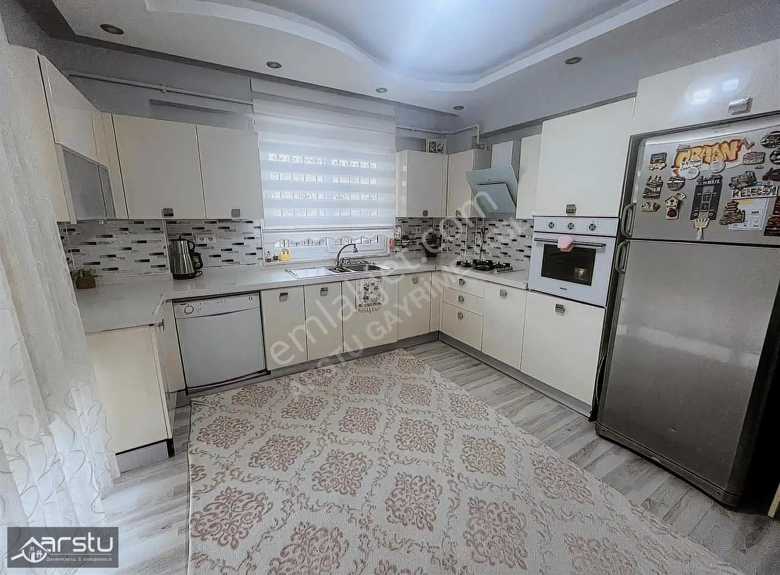 Arstu Gayrimenkul Selma'dan Altınşehir De 4.5+1 Satılık Daire