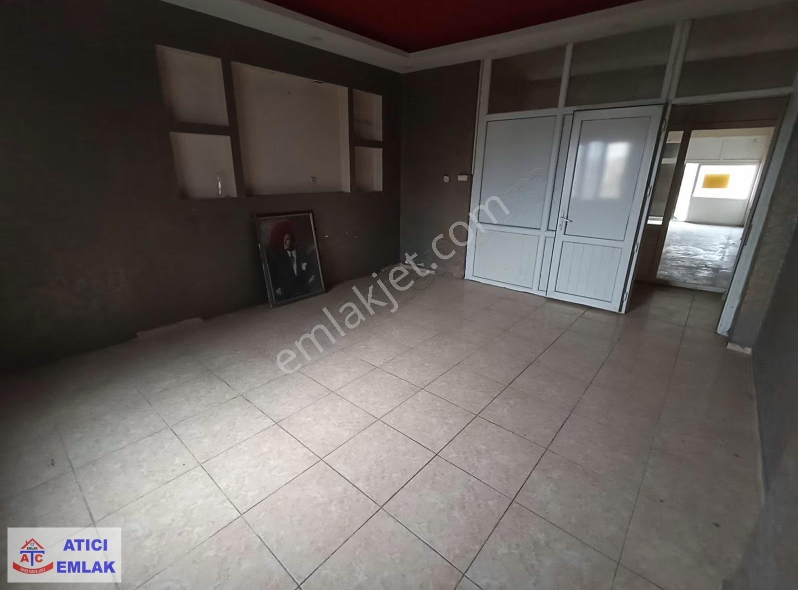 Kozan Yolu Üzerinde Ali Baba Sut Karşısı 150 M Kiralık İşyeri - Görsel 3