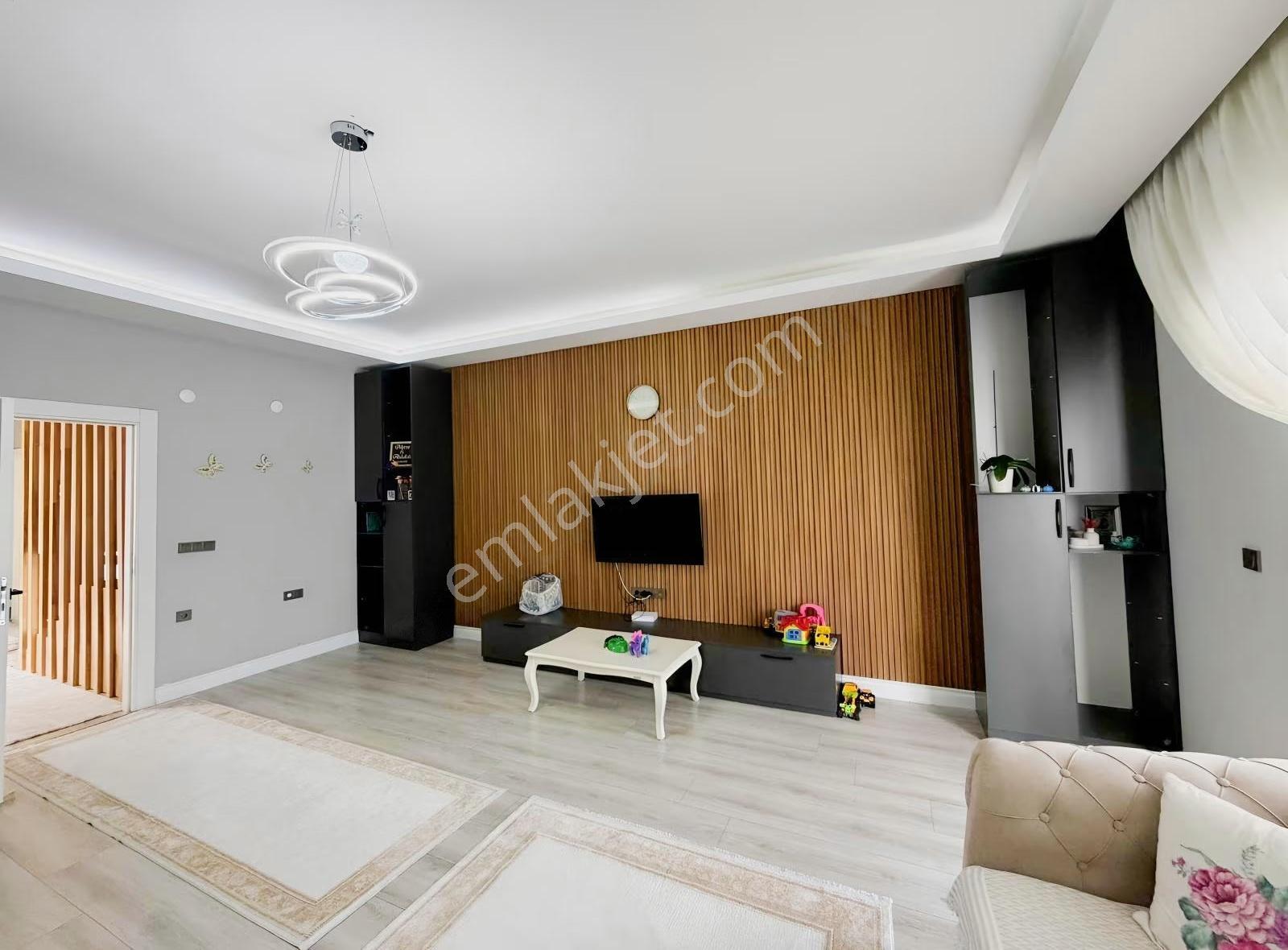+1 Yatırımdan Harika Konum Caddeye 2. Bina Lüx Villa - Görsel 4