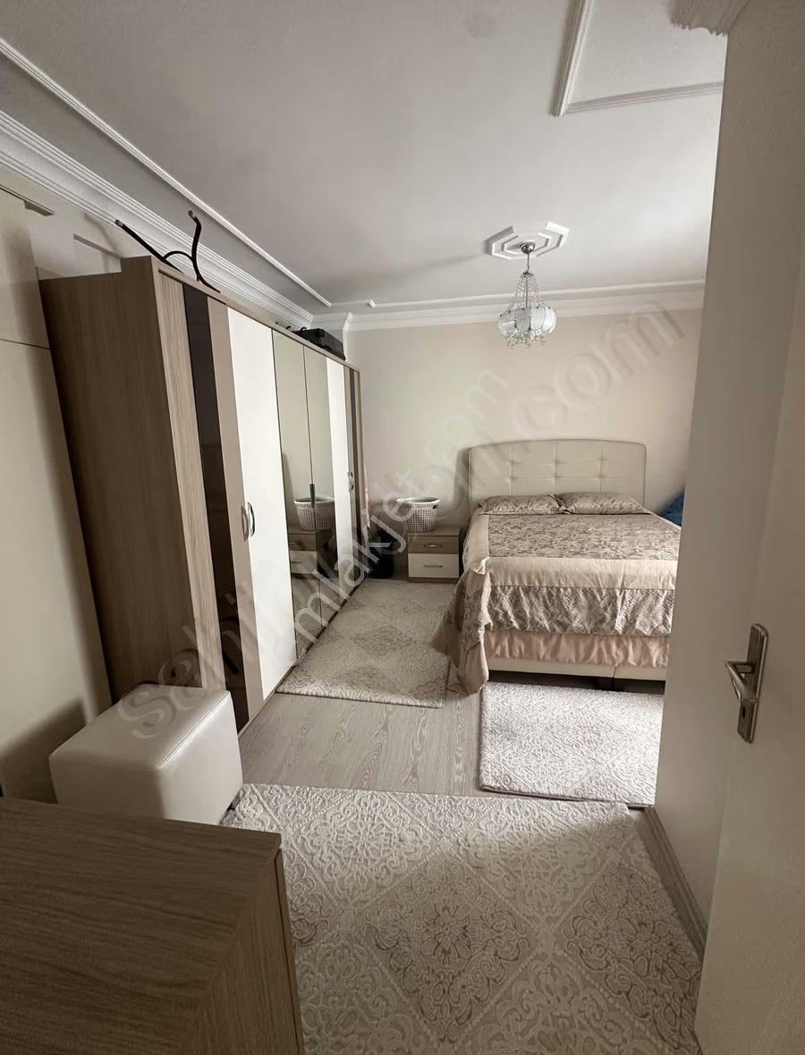 Sevgi Emlaktan Vefa Sitesi Karşısı Satılık Daire - Görsel 3