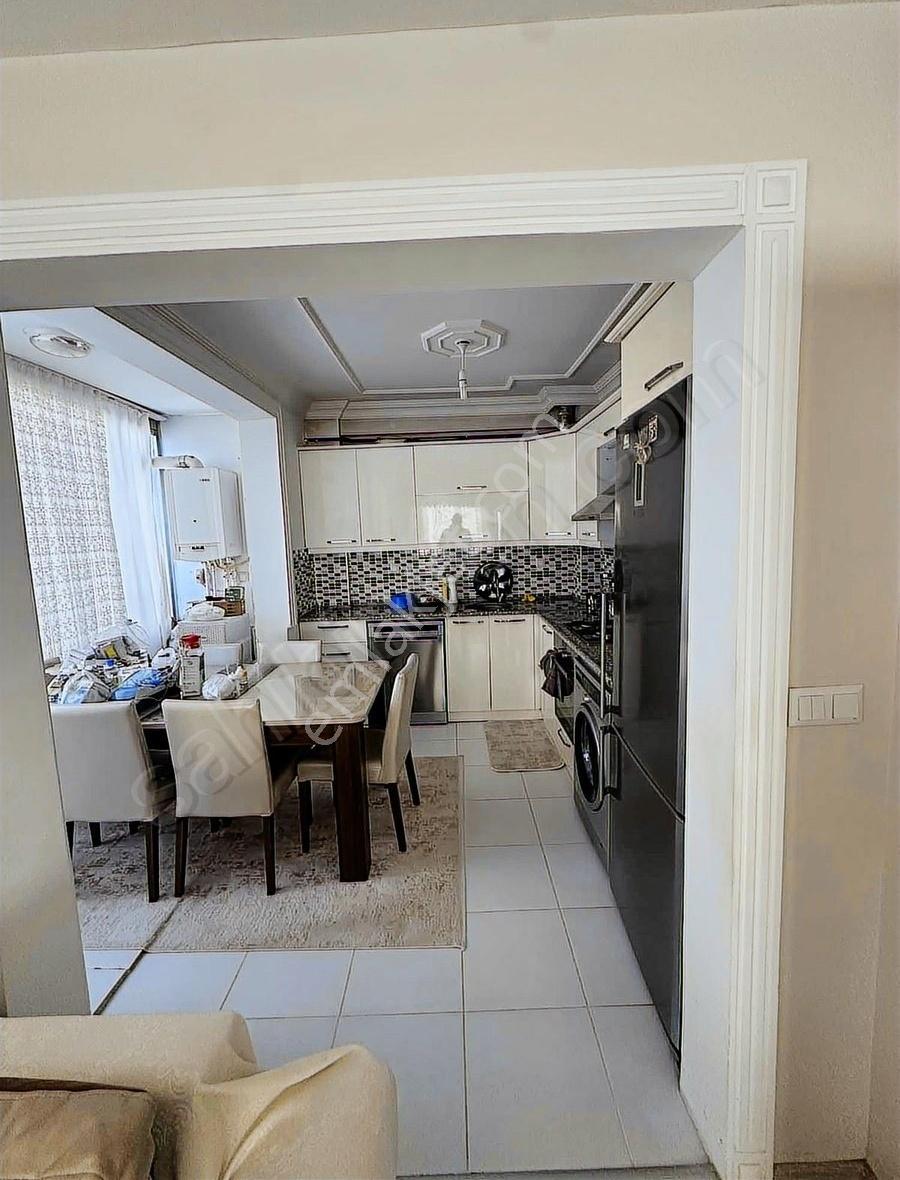 Sevgi Emlaktan Vefa Sitesi Karşısı Satılık Daire - Görsel 11