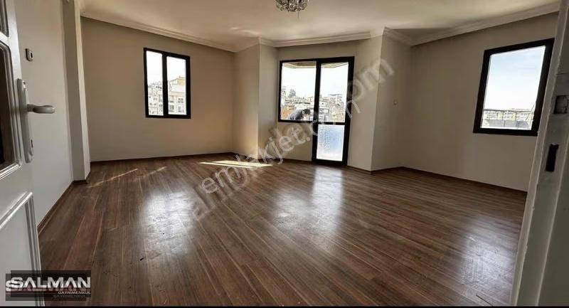 Salman'dan Bayraklı Emek Mah.de Kiralık 3+1 Daire - Görsel 2