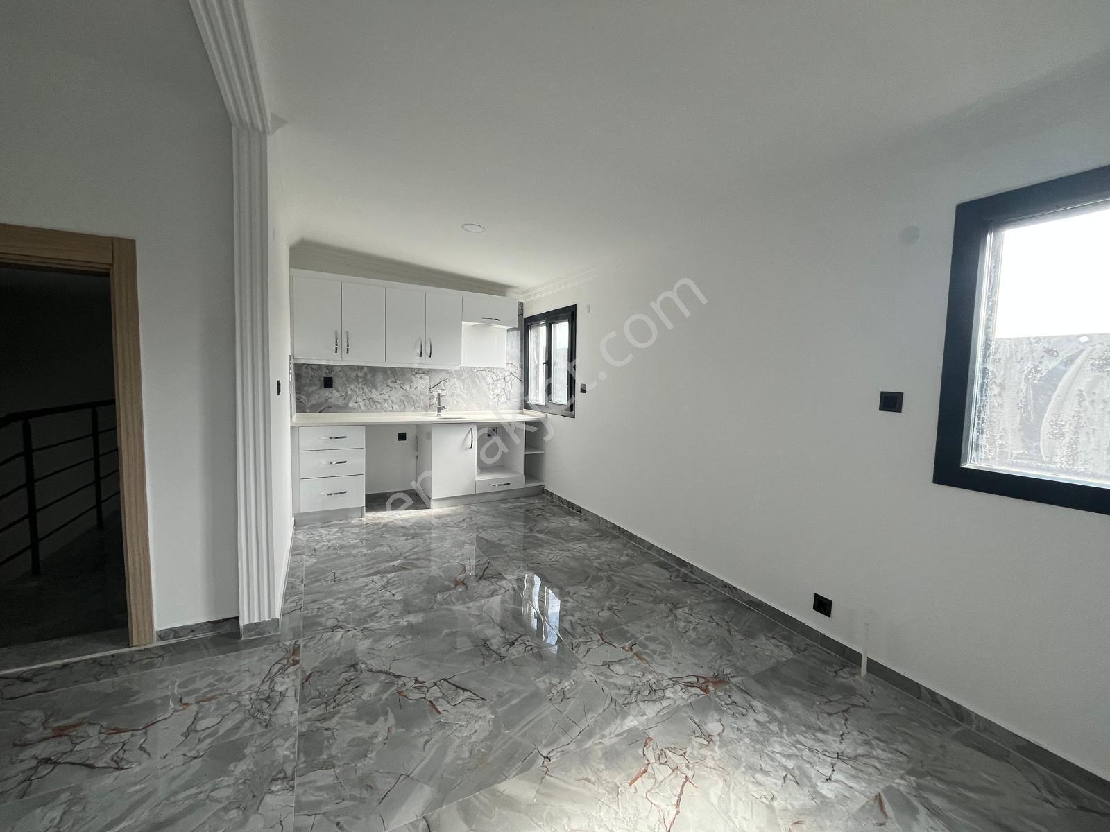 Şakran Sayfiye Mahallesi 4+2 Trıplex Villa - Görsel 25