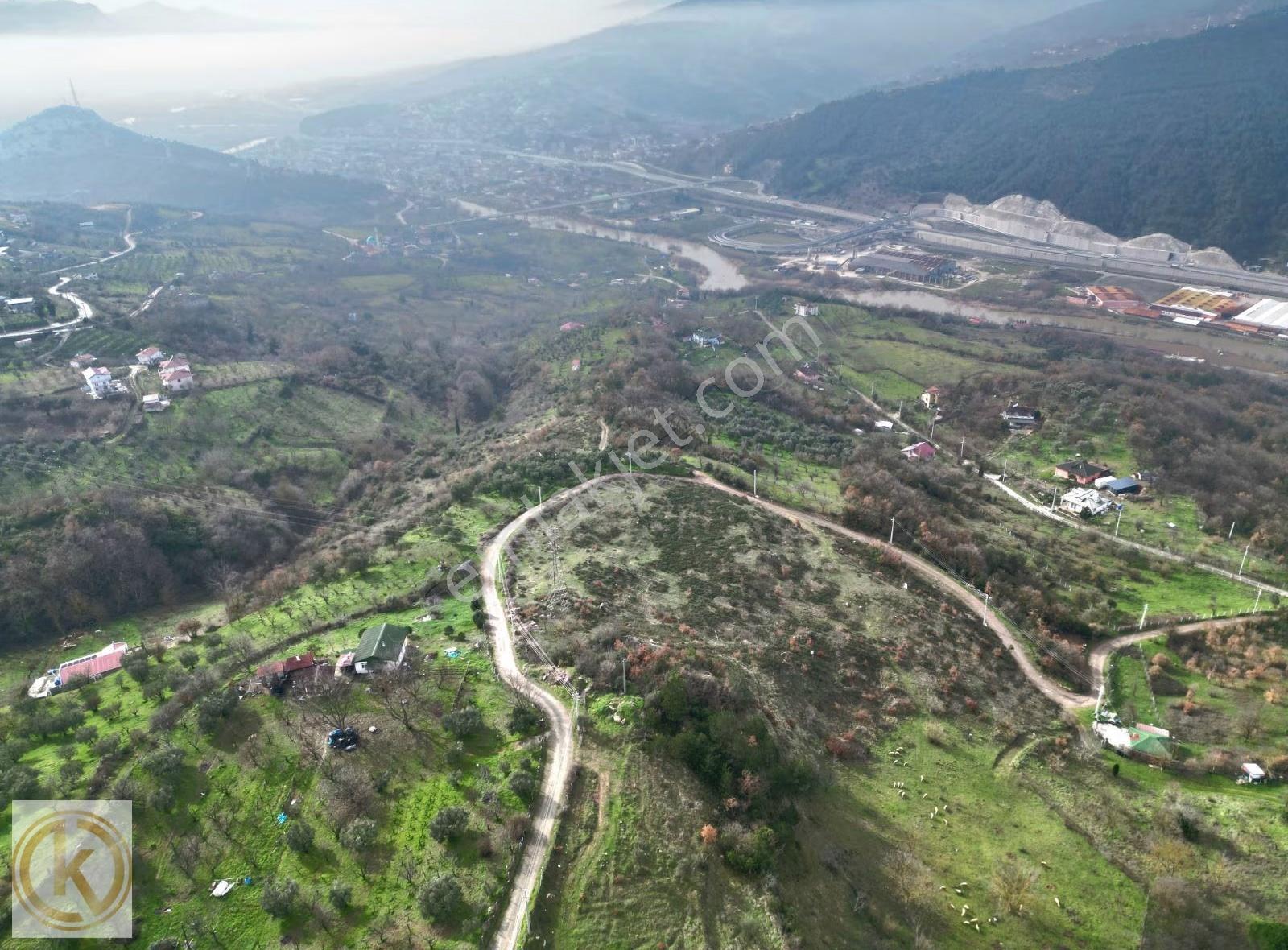 Kaymak Emlaktan Geyve Epçellerde Şehir Manzaralı 9290 M² Tarla - Görsel 4