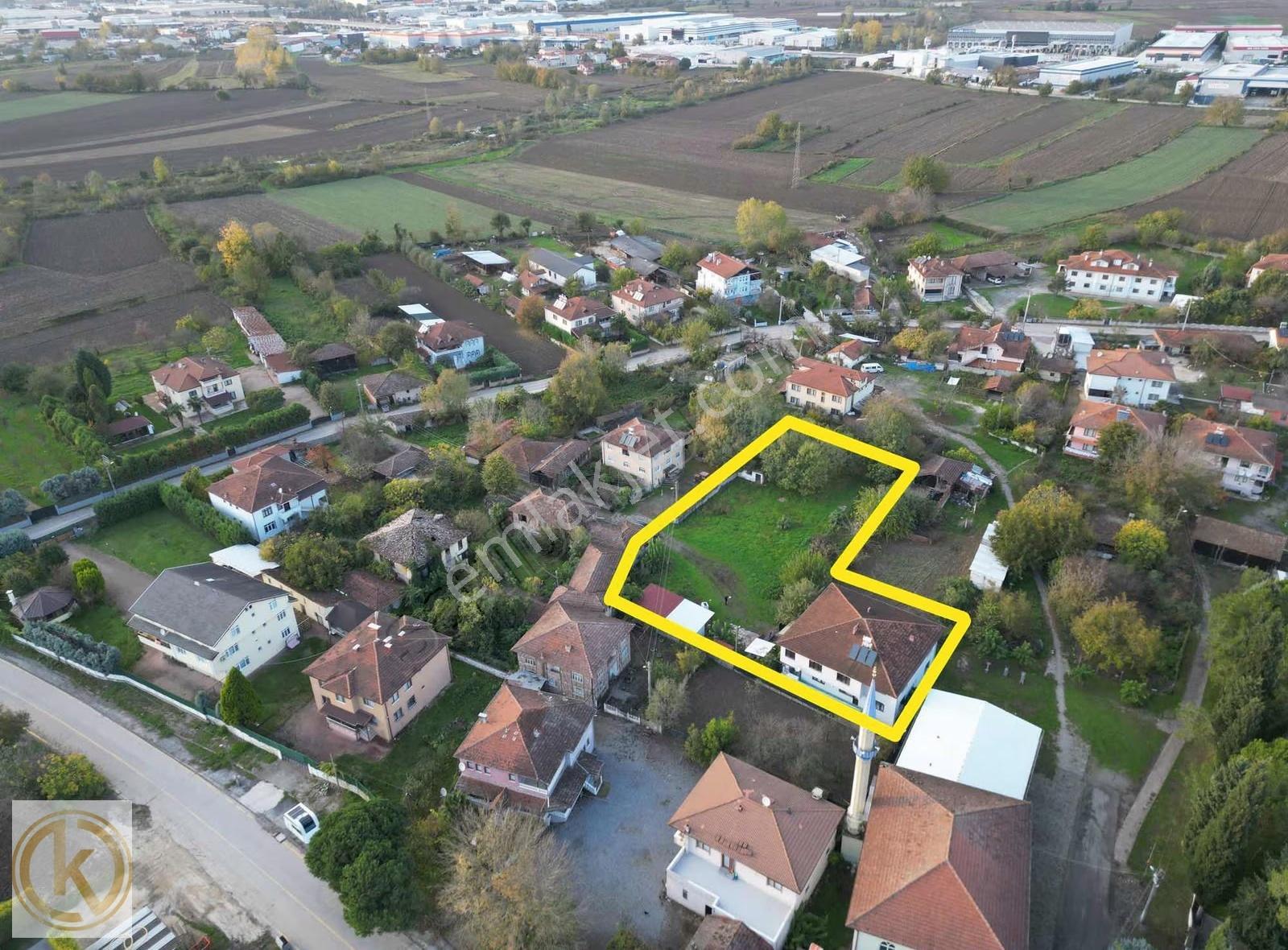 Kaymak Emlak Erenlerde 2.008m2 Arsa İçerisnde 2 Katlı Müstakl Ev - Görsel 7