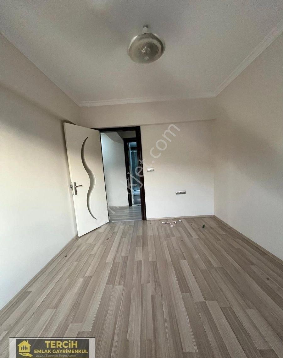 Tercih'ten Yenişafak'ta Site İçi Kiralık Geniş Daire - Görsel 3