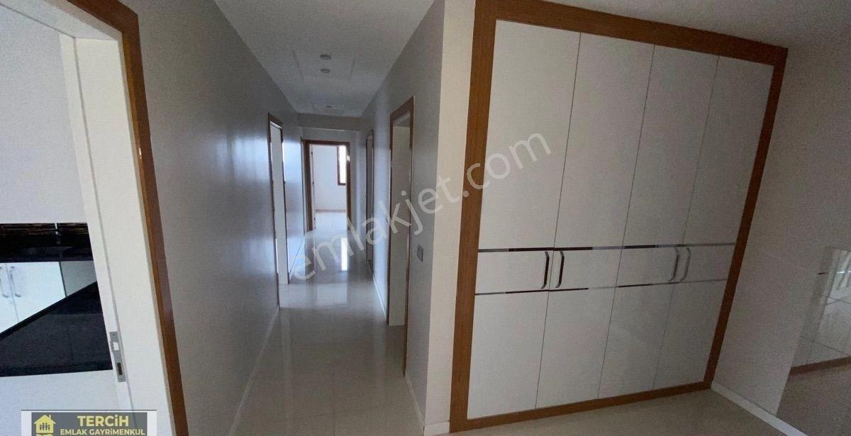 Yenişafakta Site İçinde Kiralık Daire - Görsel 11