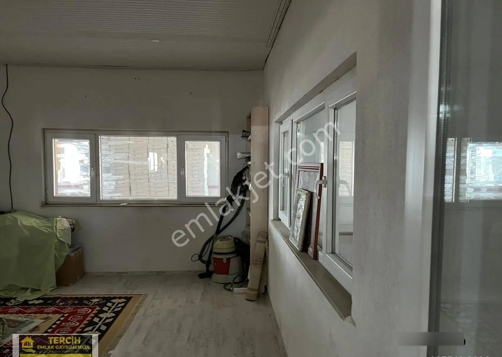 Akçeşme'de Mülküyle Satılık 2000m2 Yatırım Fırsatı İşyeri - Görsel 3
