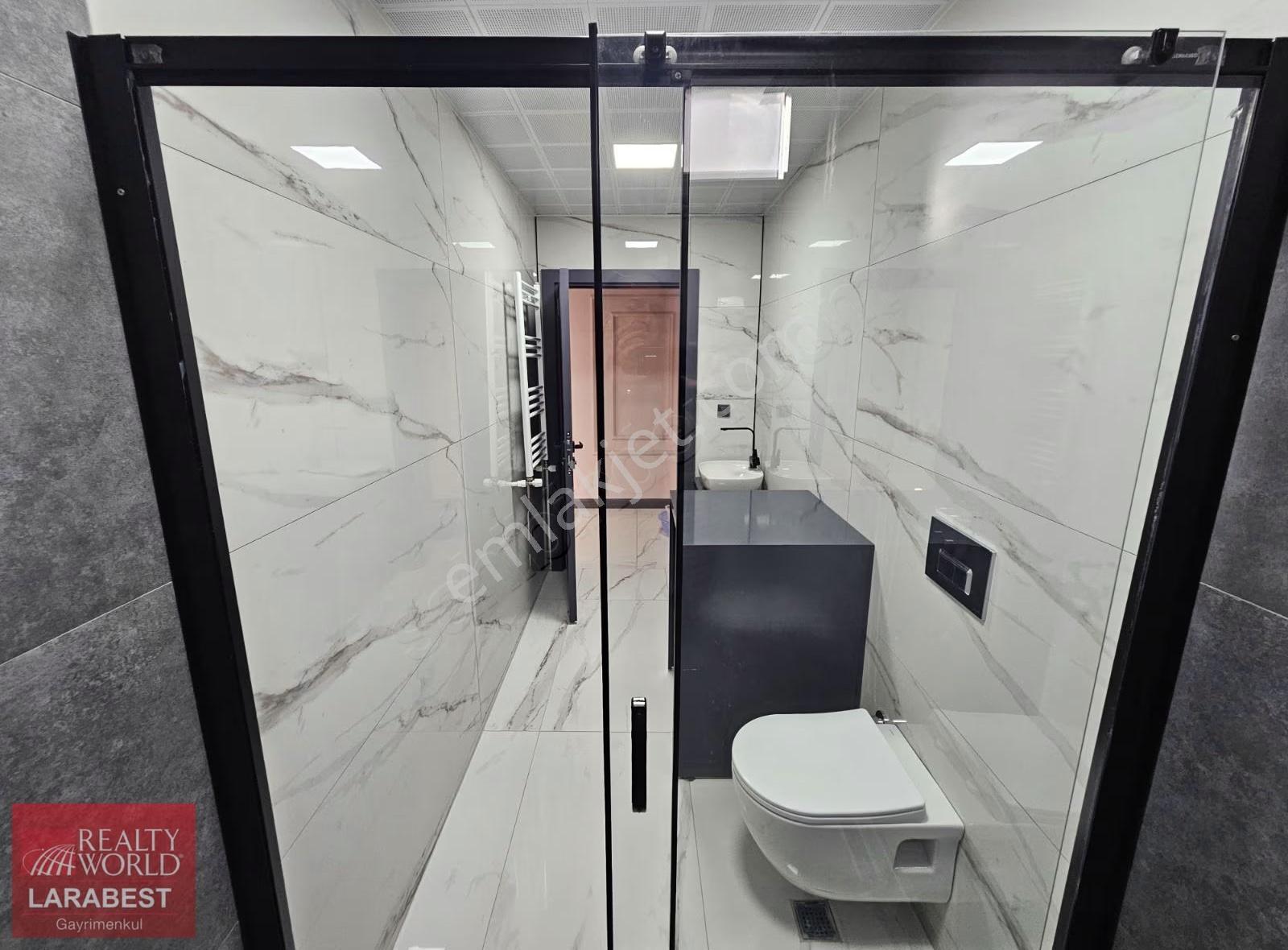 Yeşilbahçede Kombili Kapalı Otoparklı Havuzlu 2+1 Satılık Daire - Görsel 29