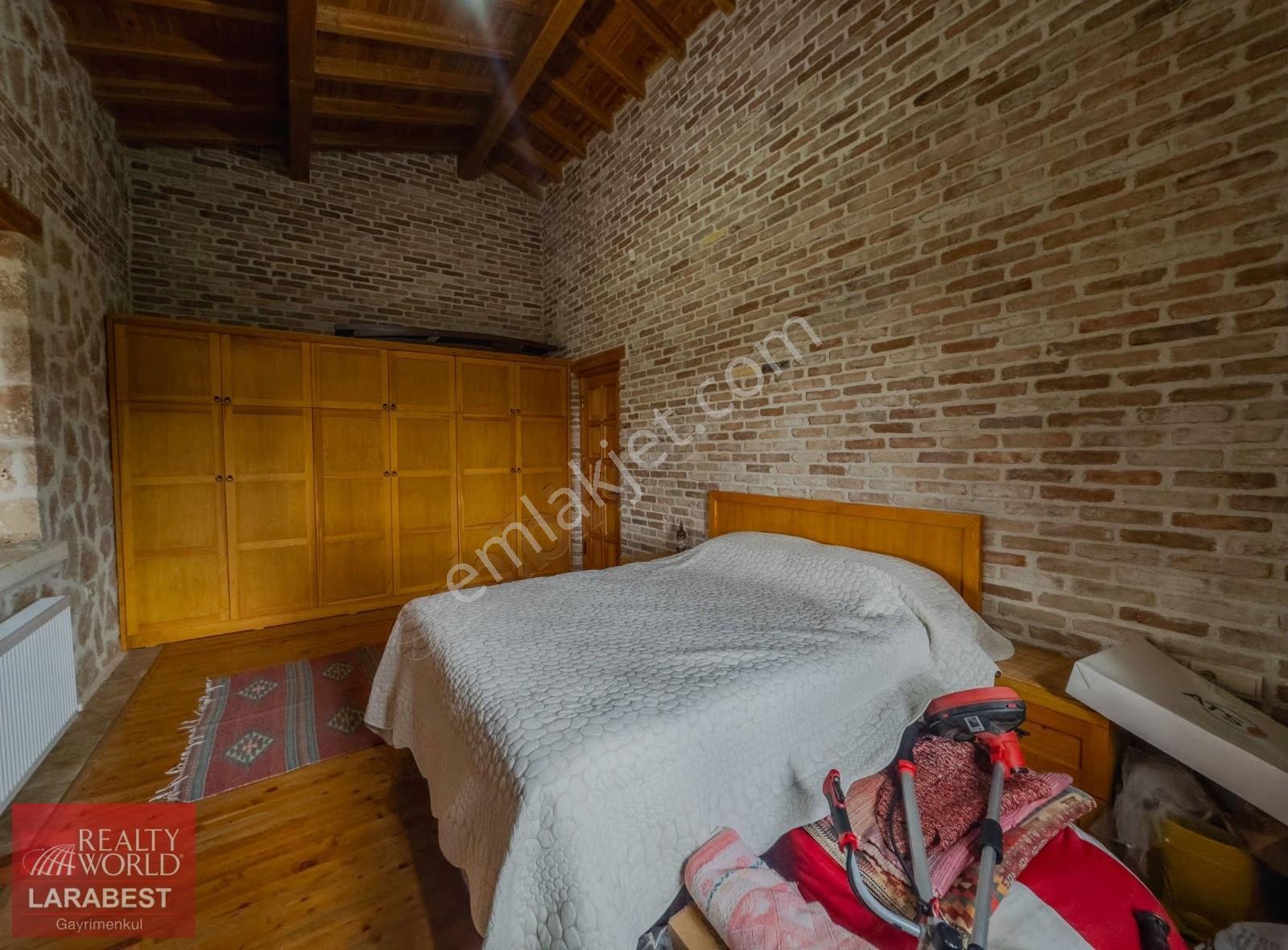Kepez Çamlıcada Ormanla Çevrili 15.400 M² Tapulu Taş Malikane - Görsel 20