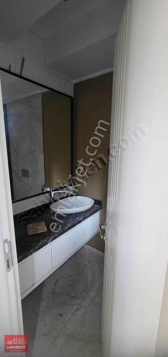 Evrenseki Satılık 235 M2 4+1 Triplex Lüks Villa - Görsel 9