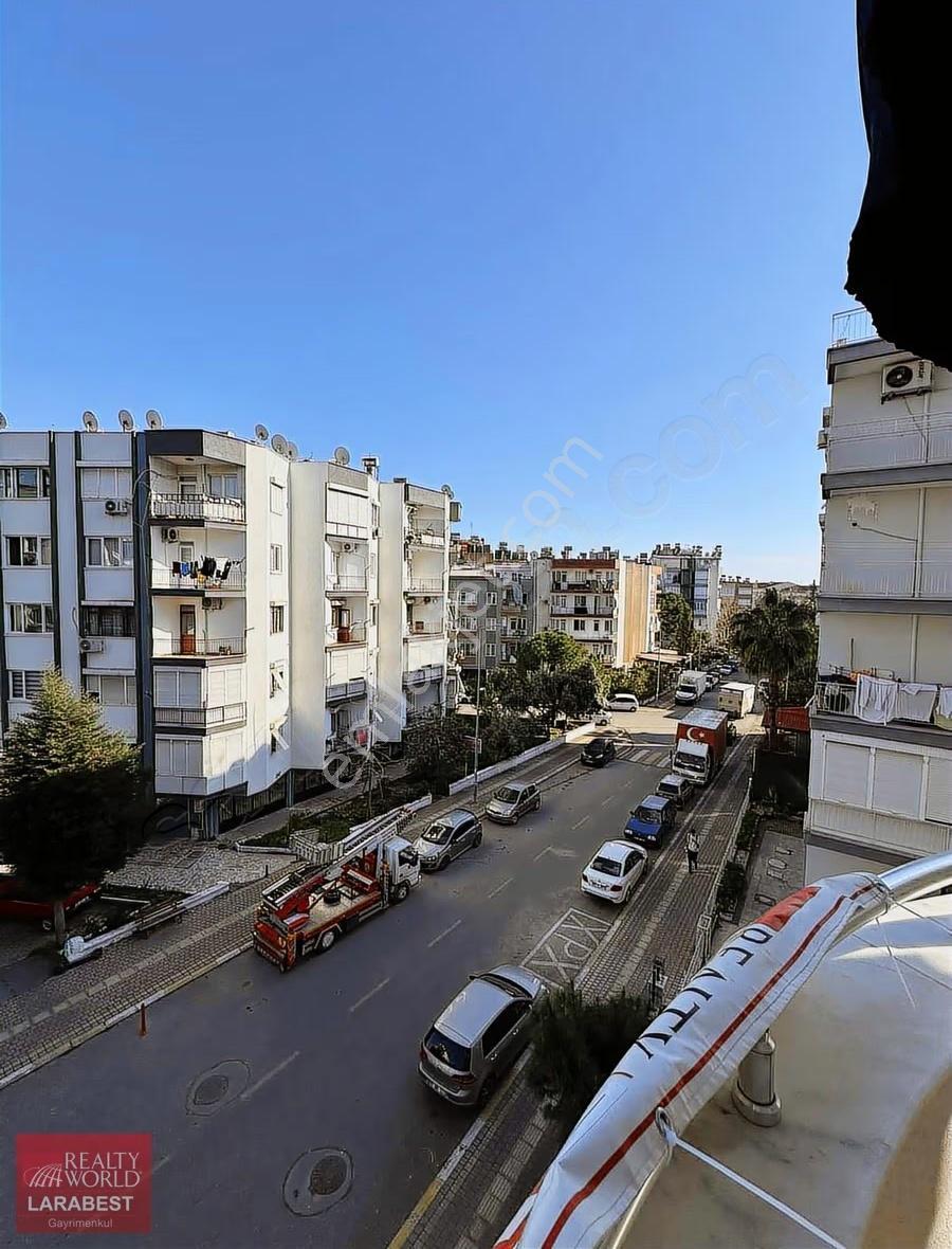 Yeşıltepe Mah. En Geniş Masrafsız Ara Kat Asansörlü 3+1 Satılık - Görsel 8