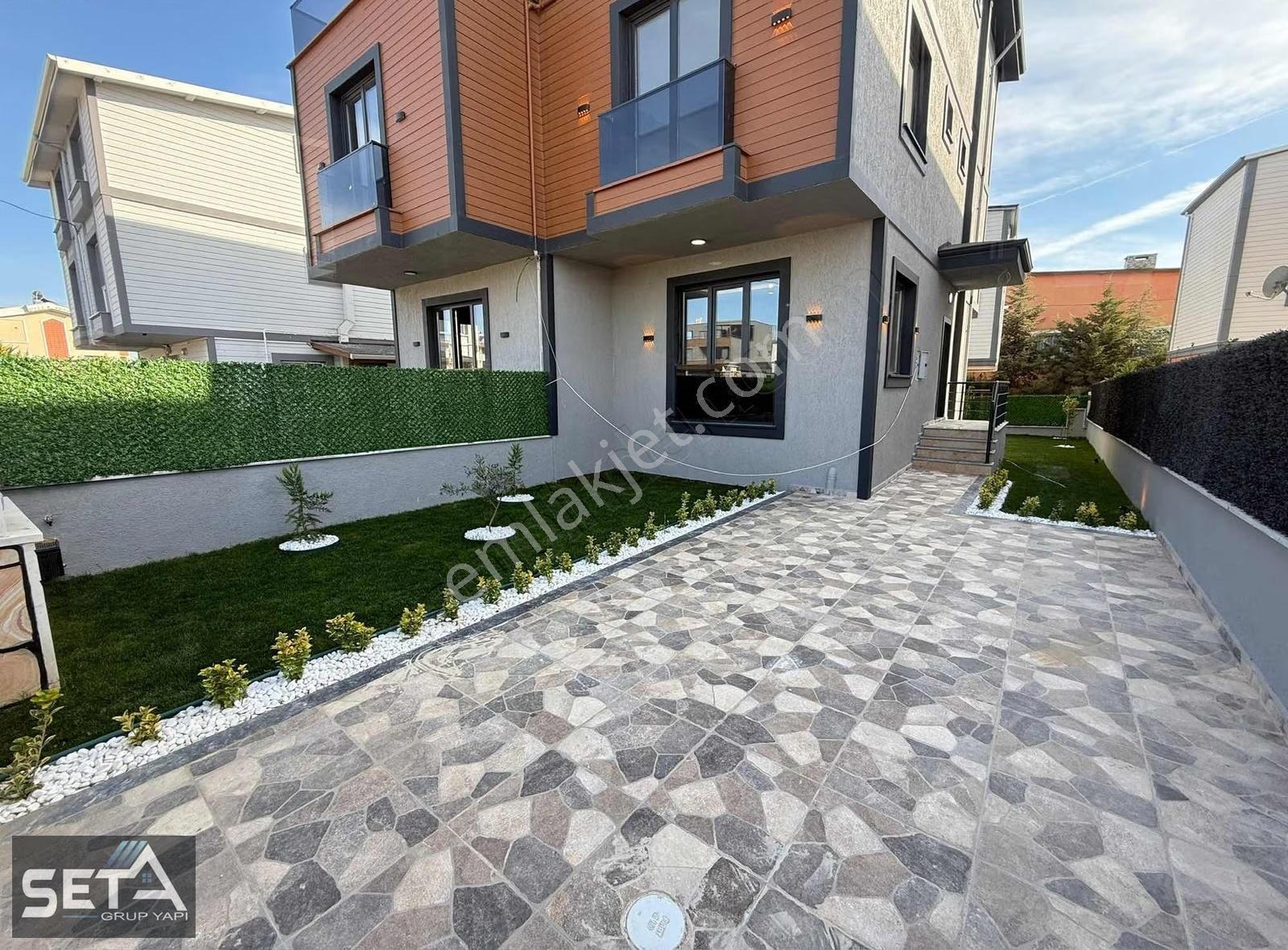 ▃▅▇seta Grup▇▅▃ Müstakil Bahçeli~ Otoparklı~ İskanlı Lüks Villa - Görsel 4